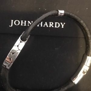 John Hardy silver & leather kali circle bracelet